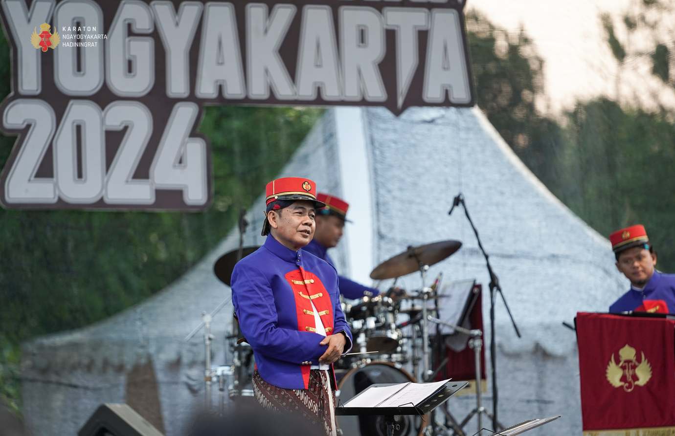 Membuka ‘Umpak Buka’ FKY 2024 Dengan Ensambel Tiup Yogyakarta Royal ...