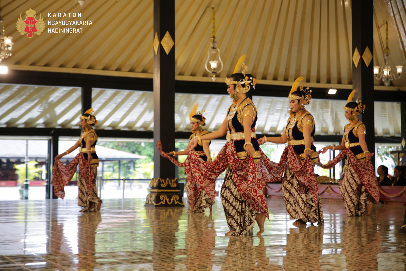 Peringati HUT Ke-78 TNI AL, Keraton Beri Ruang LANAL Yogyakarta Pentas ...